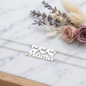 Pulsera Doble Cadena con Tres Corazones Personalizados - Imagen 1